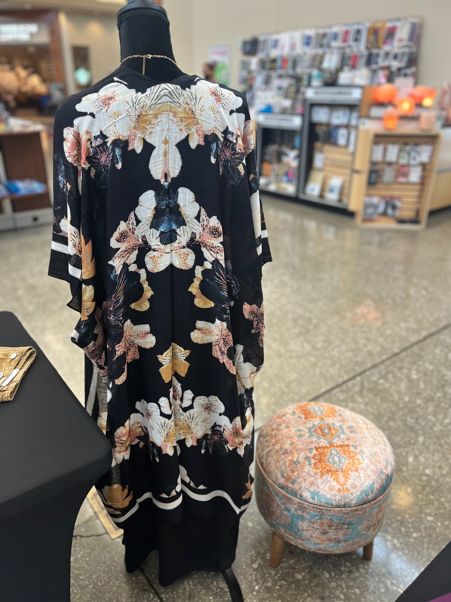 Flower Print Kimono Donnie Kimono