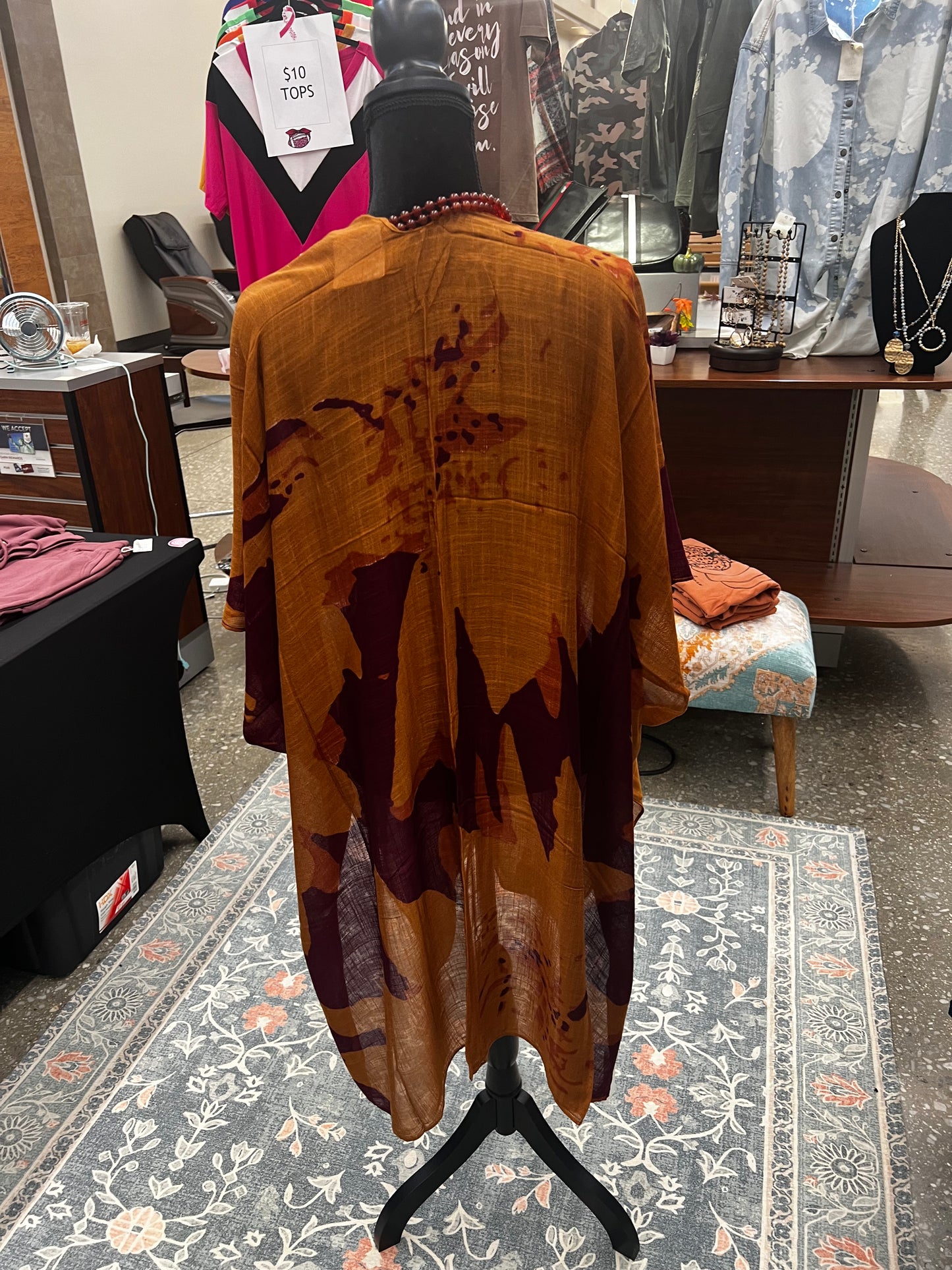 Rust/Burgundy Sweeping Floral