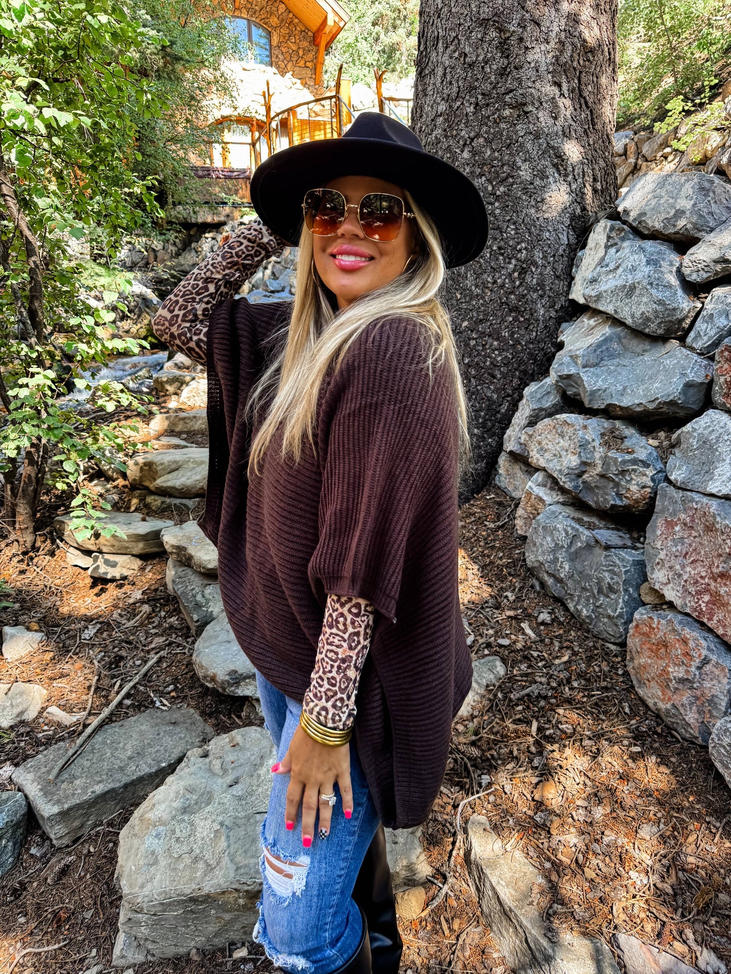FALL MEG PULLOVER PONCHO